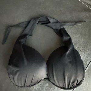 VENUS Marilyn Underwire Push-Up Halter Bikini Top in Black. Size 32DDD/34DD/36D